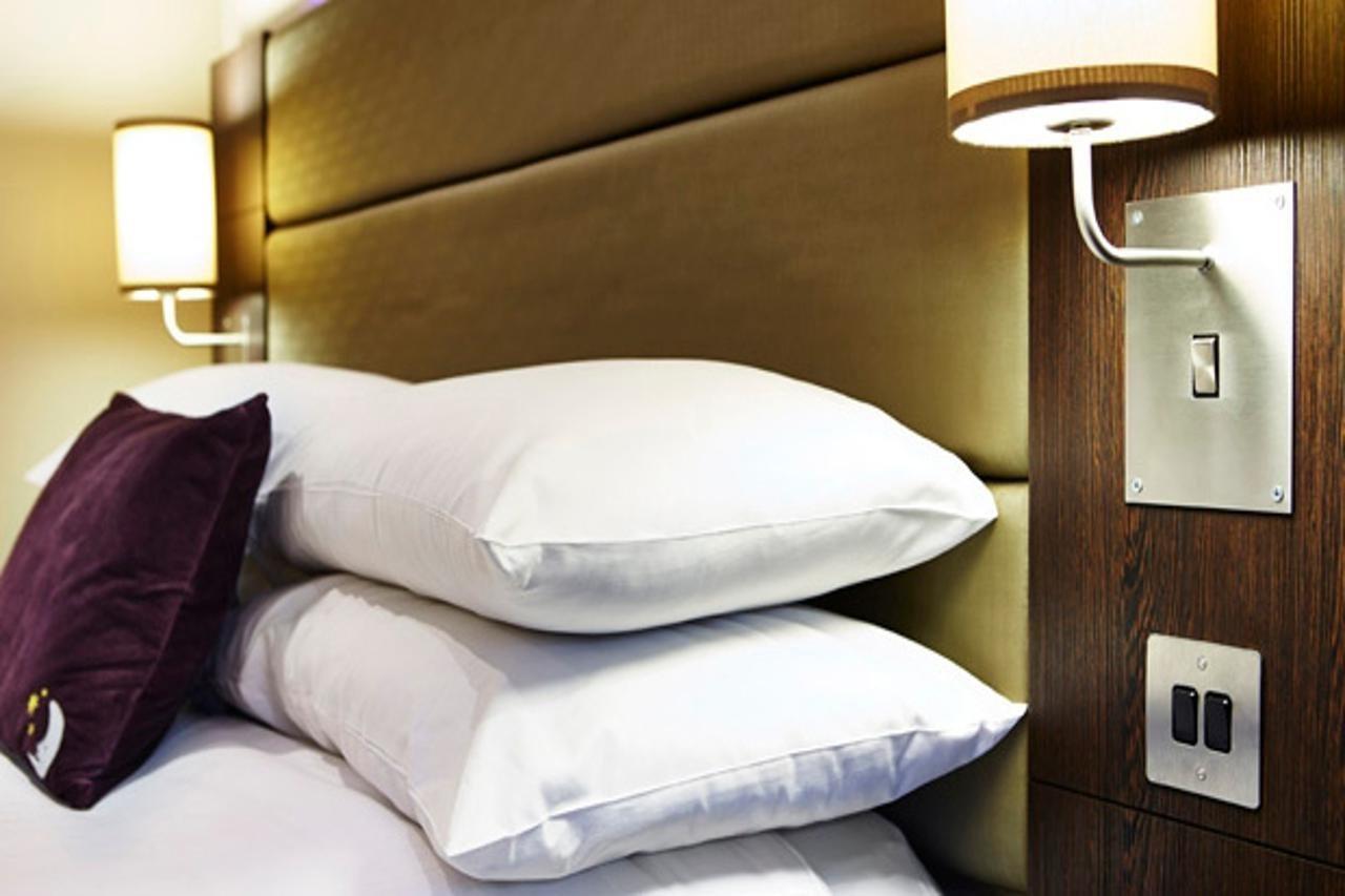 Premier Inn Birmingham City Centre Broad Street Екстериор снимка