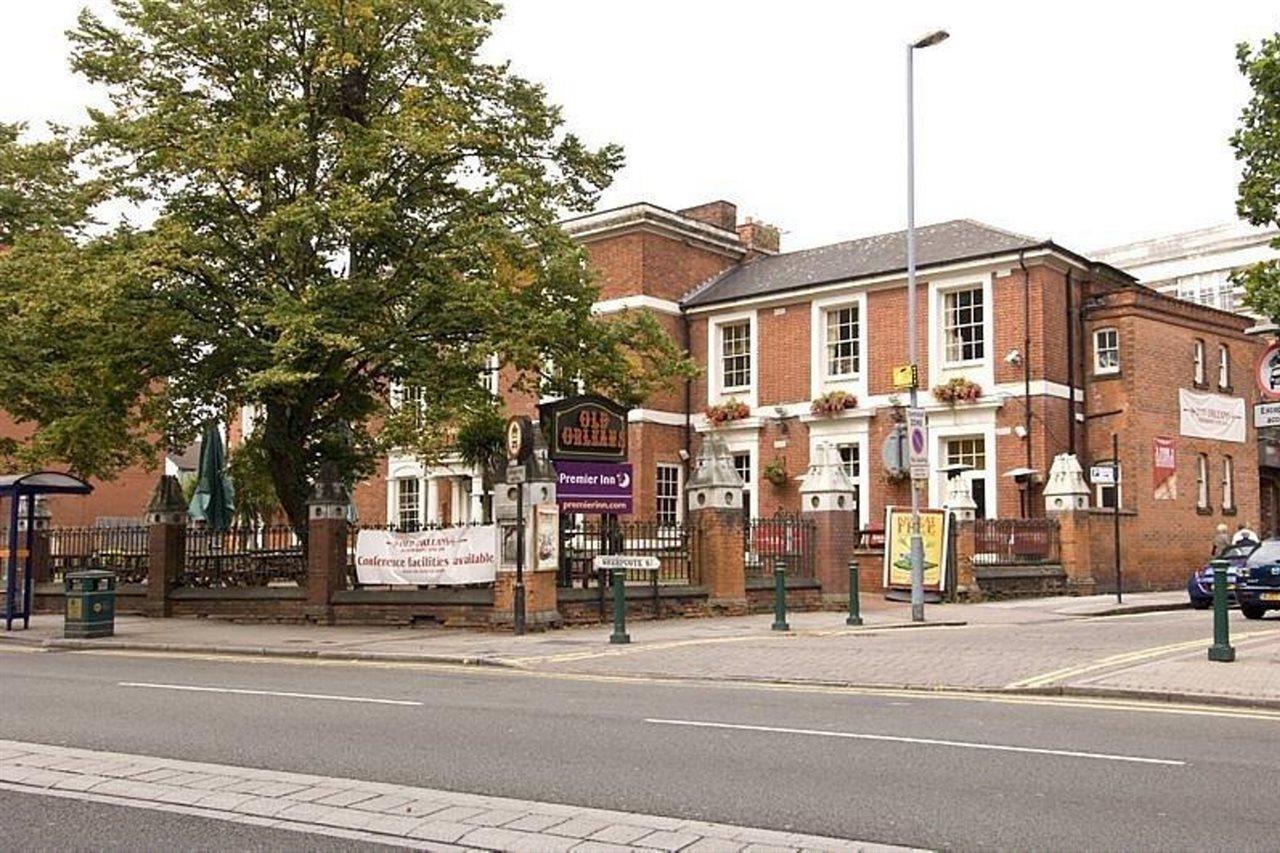 Premier Inn Birmingham City Centre Broad Street Екстериор снимка